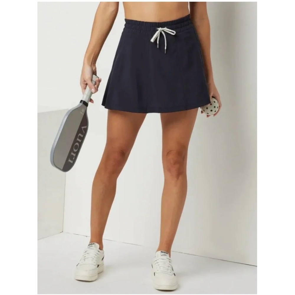Vuori Clementine Skirt Black Sporty Athleisure Activewear Size XL